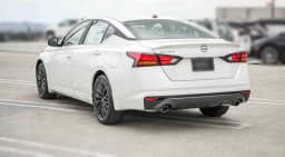 Nissan Altima SV FWD 2026 — side view