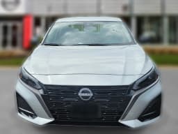 Nissan Altima SV FWD 2026 — side view