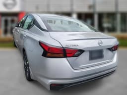 Nissan Altima SV FWD 2026 — side view