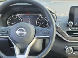 Nissan Altima SV FWD 2026 — side view