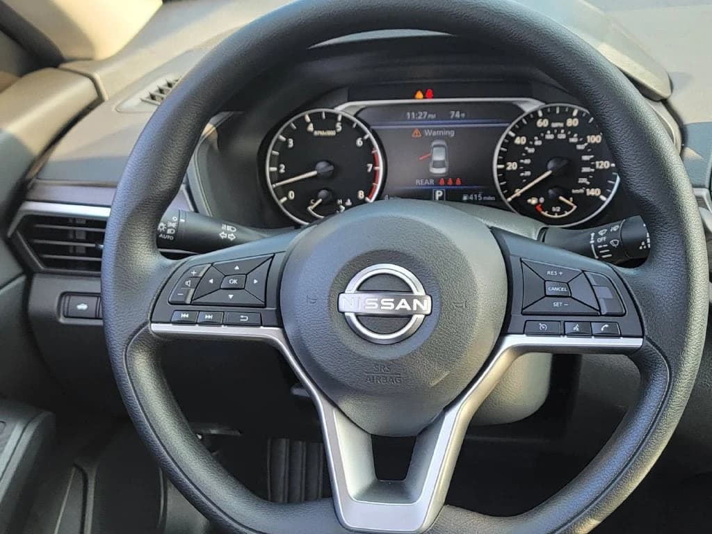 Nissan Altima SV FWD 2026 — side view