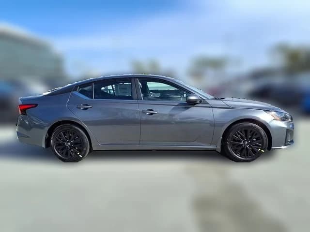 Nissan Altima SV FWD 2026 — side view
