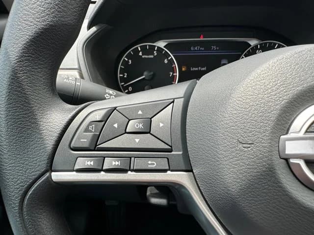 Nissan Altima SV FWD 2026 — side view