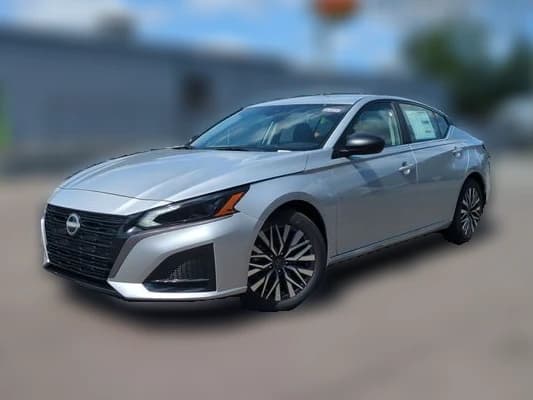 Nissan Altima SV FWD 2026 — side view