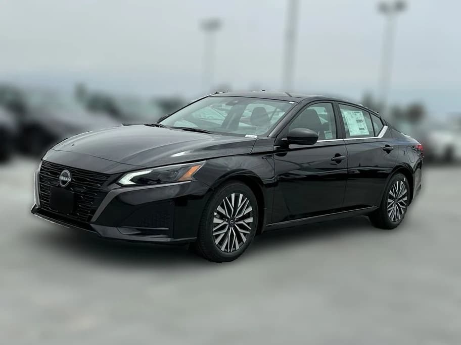 Nissan Altima SV FWD 2026 — side view
