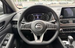Nissan Altima SV FWD 2026 — side view
