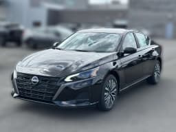 Nissan Altima SV AWD 2026 — side view