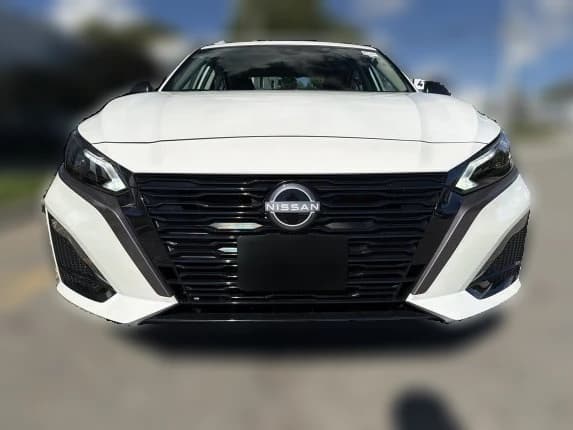 Nissan Altima SV AWD 2026 — side view