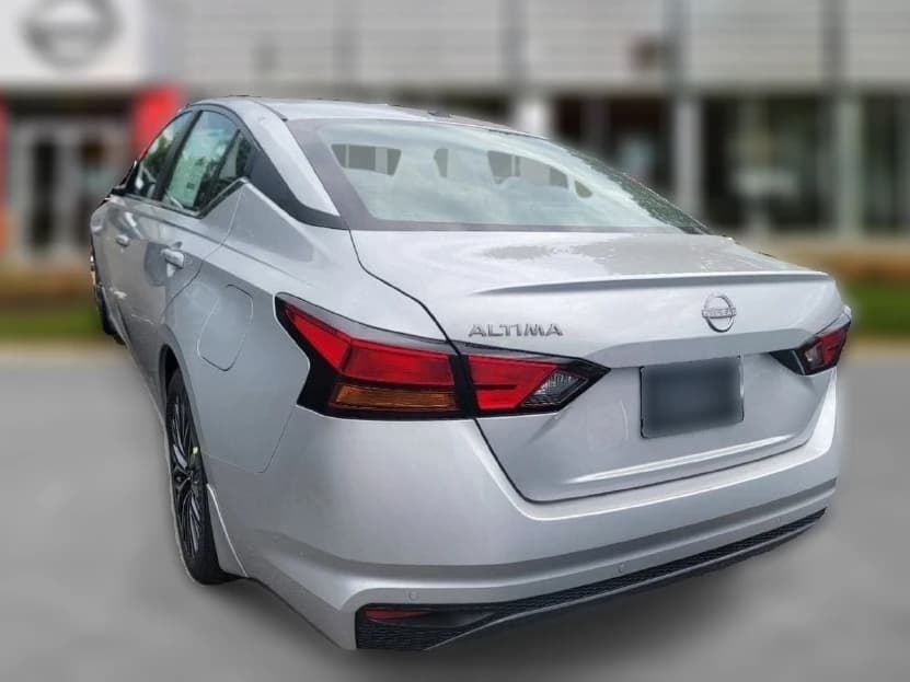 Nissan Altima SV AWD 2026 — side view