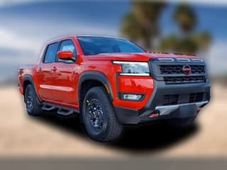 Nissan Frontier PRO-X Crew Cab 4x2