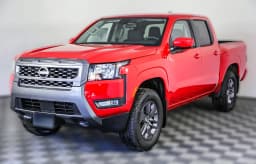Nissan Frontier SV Crew Cab 4x4 2025 — side view
