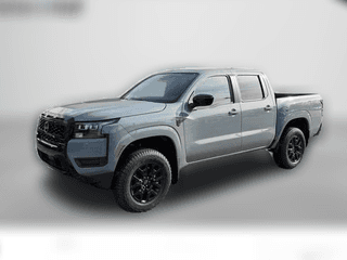 Nissan Frontier SV Crew Cab 4x4