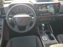 Nissan Frontier PRO-4X Crew Cab 4x4 2026 — side view