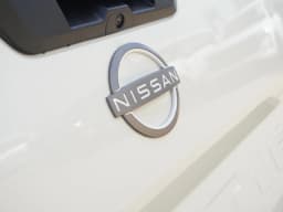 Nissan Frontier S Crew Cab 4x4 2027 — side view