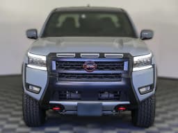 Nissan Frontier PRO-4X Crew Cab 4x4 2025 — side view