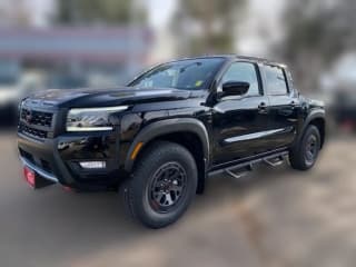 Nissan Frontier PRO-4X Crew Cab 4x4