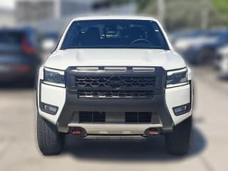 Nissan Frontier PRO-4X Crew Cab 4x4