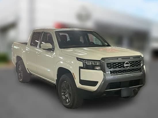 Nissan Frontier SV Crew Cab 4x4 2026 — side view