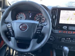 Nissan Frontier PRO-4X Crew Cab 4x4 Long Bed 2026 — side view
