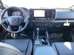 Nissan Frontier PRO-4X Crew Cab 4x4 Long Bed 2026 — side view