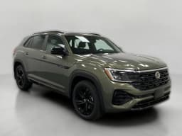 Volkswagen Atlas Cross Sport 2.0T SEL R-Line Black 4MOTION 2026 — side view
