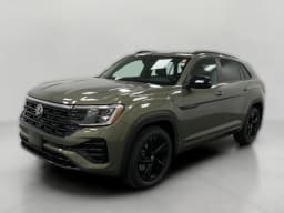 Volkswagen Atlas Cross Sport 2.0T SEL R-Line Black 4MOTION 2026 — side view