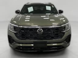 Volkswagen Atlas Cross Sport 2.0T SEL R-Line Black 4MOTION 2026 — side view