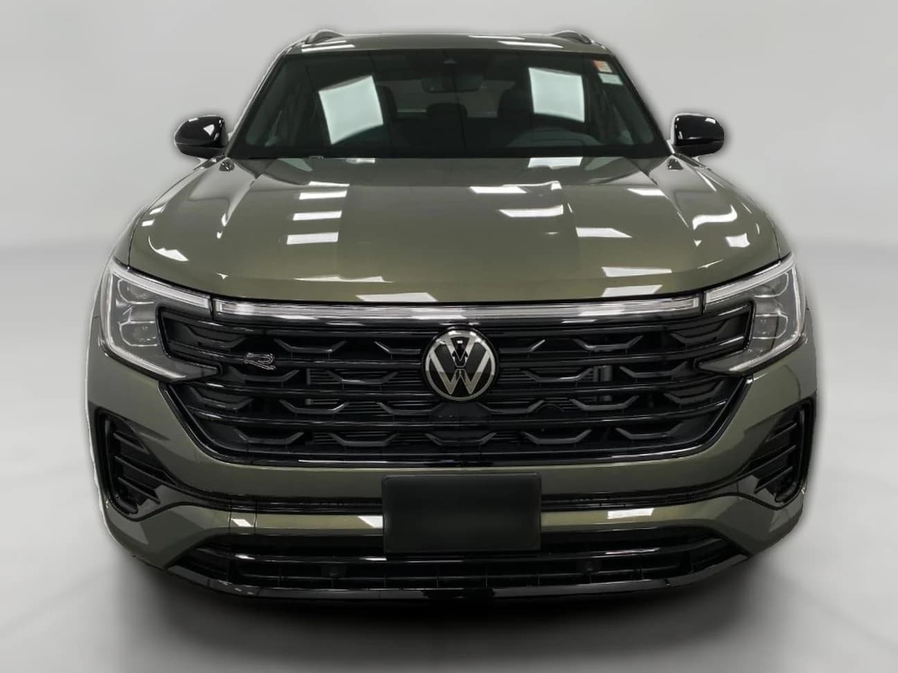 Volkswagen Atlas Cross Sport 2.0T SEL R-Line Black 4MOTION 2026 — side view
