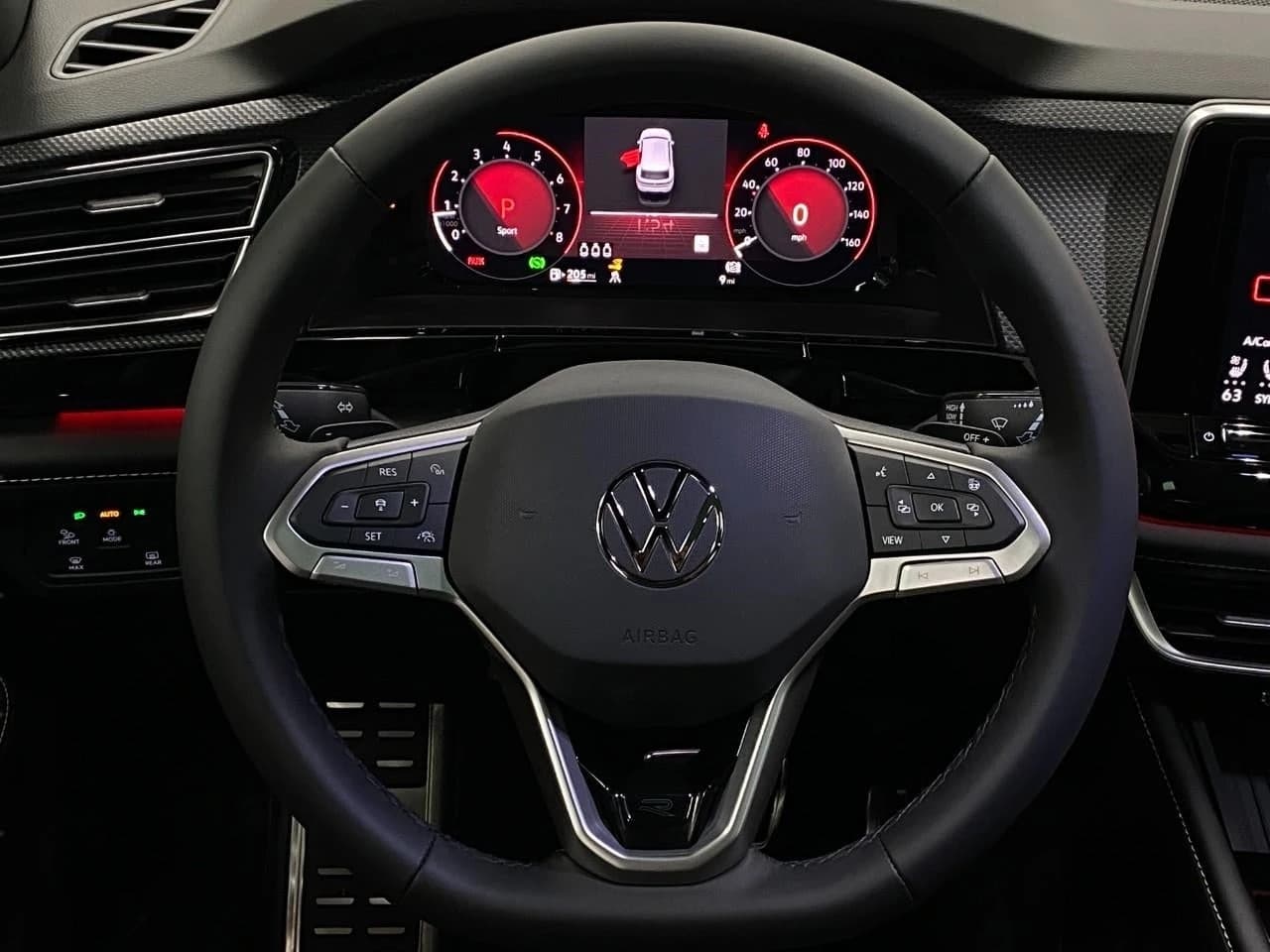 Volkswagen Atlas Cross Sport 2.0T SEL R-Line Black 4MOTION 2026 — side view