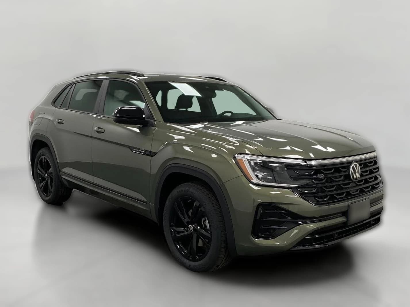 Volkswagen Atlas Cross Sport 2.0T SEL R-Line Black 4MOTION 2026 — side view