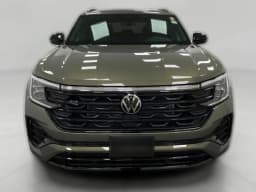 Volkswagen Atlas Cross Sport 2.0T SEL R-Line Black 4MOTION 2026 — side view