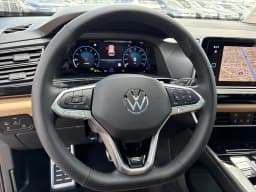 Volkswagen Atlas Cross Sport 2.0T SEL R-Line Black 4MOTION 2026 — side view