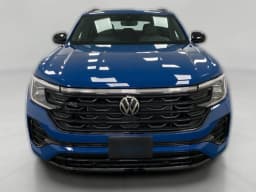 Volkswagen Atlas Cross Sport 2.0T SEL R-Line Black 4MOTION 2026 — side view