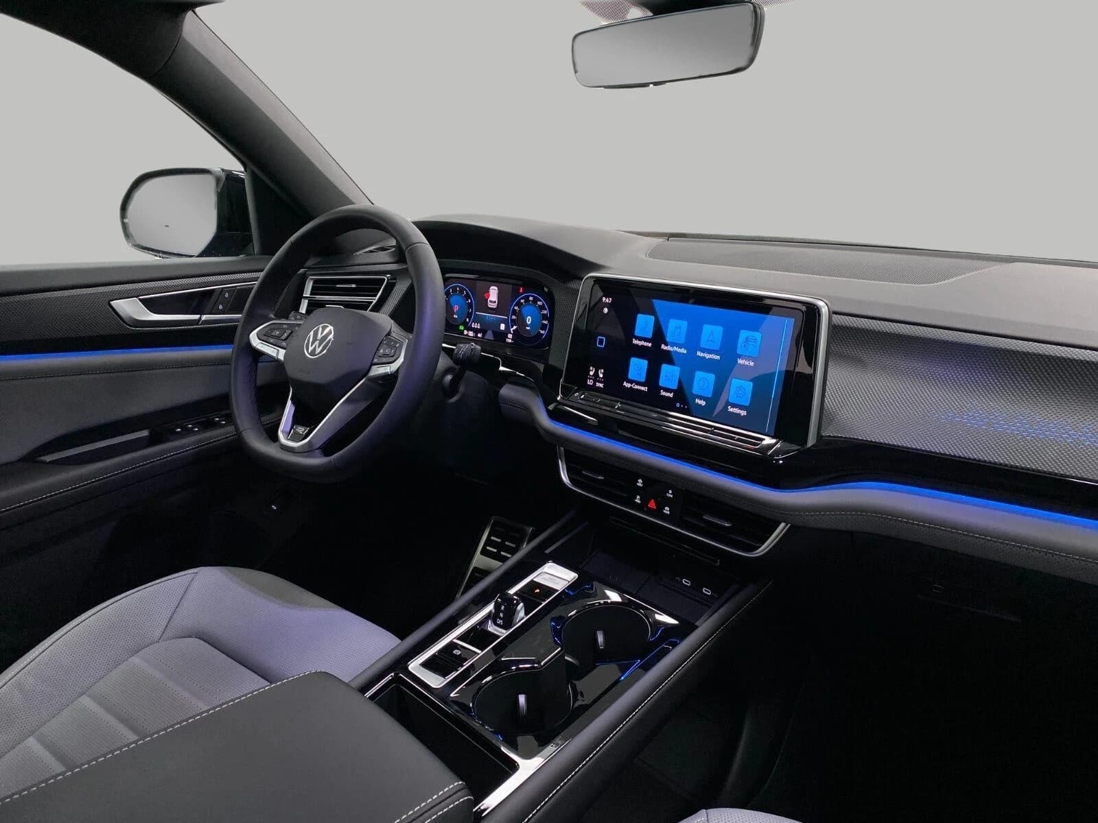 Volkswagen Atlas Cross Sport 2.0T SEL R-Line Black 4MOTION 2026 — side view