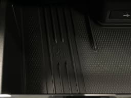 Volkswagen Atlas Cross Sport 2.0T SEL R-Line Black 4MOTION 2026 — side view