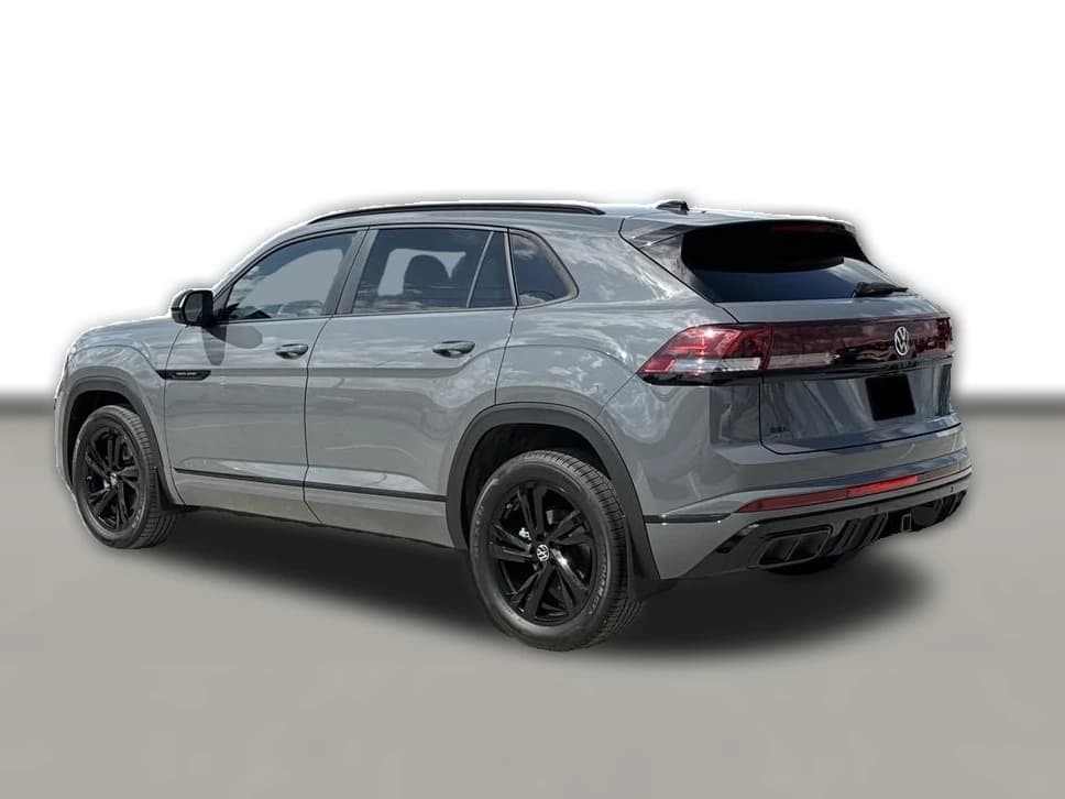 Volkswagen Atlas Cross Sport 2.0T SEL R-Line Black 4MOTION 2026 — side view