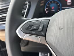 Volkswagen Atlas Cross Sport 2.0T SEL R-Line Black 4MOTION 2026 — side view