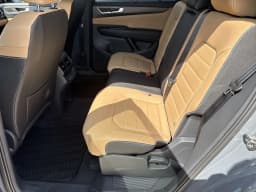 Volkswagen Atlas Cross Sport 2.0T SEL R-Line Black 4MOTION 2026 — side view