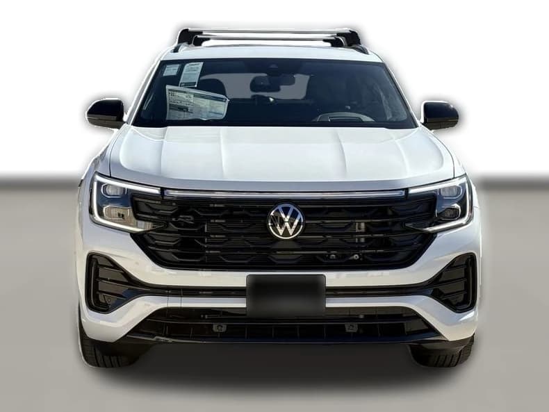 Volkswagen Atlas Cross Sport 2.0T SEL R-Line Black 4MOTION 2026 — side view