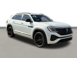 Volkswagen Atlas Cross Sport 2.0T SEL R-Line Black 4MOTION 2026 — side view
