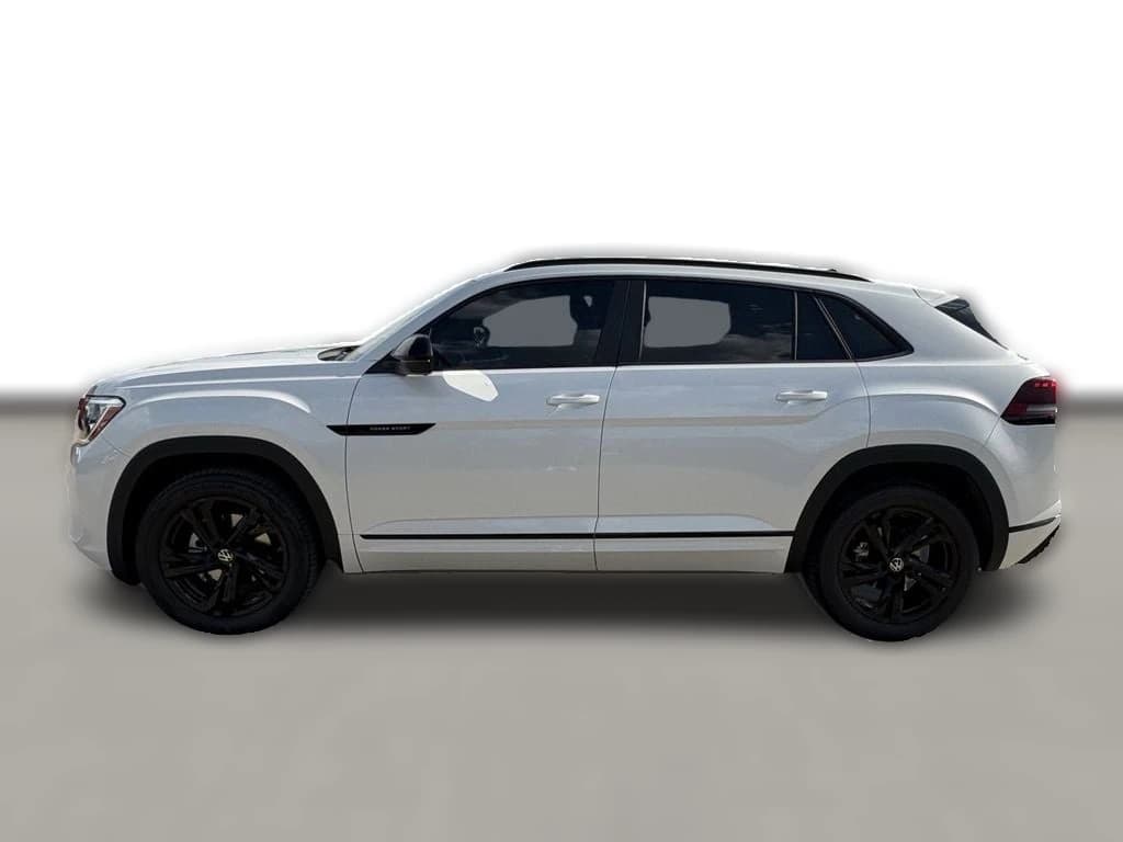 Volkswagen Atlas Cross Sport 2.0T SEL R-Line Black 4MOTION 2026 — side view