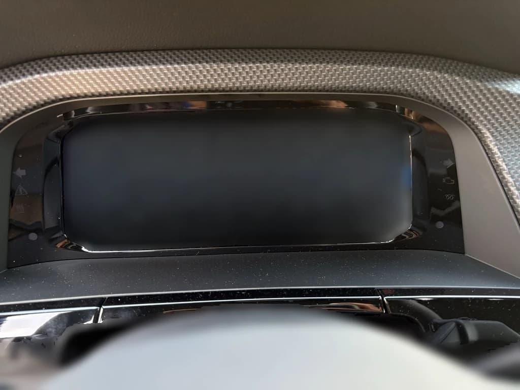 Volkswagen Atlas Cross Sport 2.0T SEL R-Line Black 4MOTION 2026 — side view