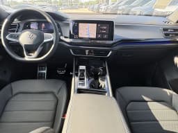 Volkswagen Atlas Cross Sport 2.0T SEL R-Line Black 4MOTION 2026 — side view