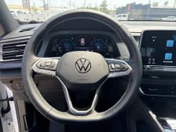 Volkswagen Atlas Cross Sport 2.0T SEL 4MOTION 2026 — side view
