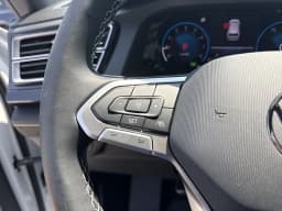 Volkswagen Atlas Cross Sport 2.0T SEL 4MOTION 2026 — side view