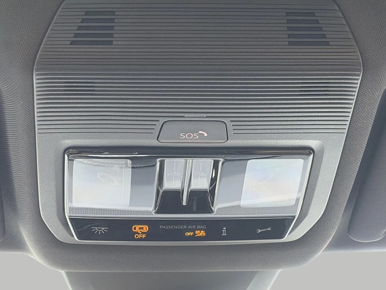 Volkswagen Atlas Cross Sport 2.0T SEL 4MOTION 2026 — side view
