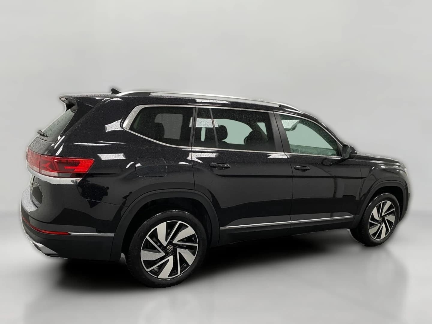 Volkswagen Atlas 2.0T SEL 4MOTION 2026 — side view