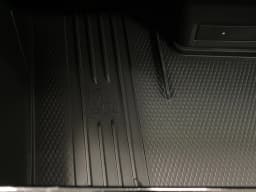 Volkswagen Atlas 2.0T SEL 4MOTION 2026 — side view