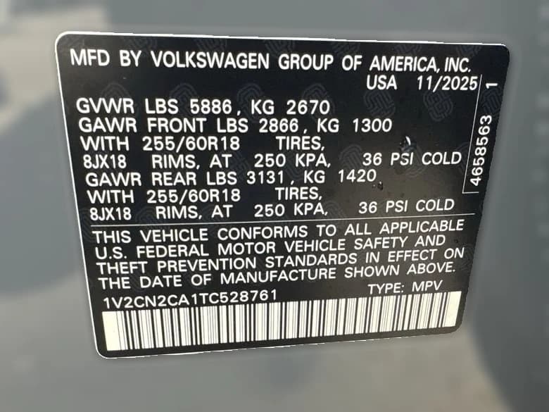 Volkswagen Atlas 2.0T Peak Edition 4MOTION 2026 — side view
