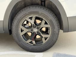 Volkswagen Atlas 2.0T Peak Edition 4MOTION 2026 — side view